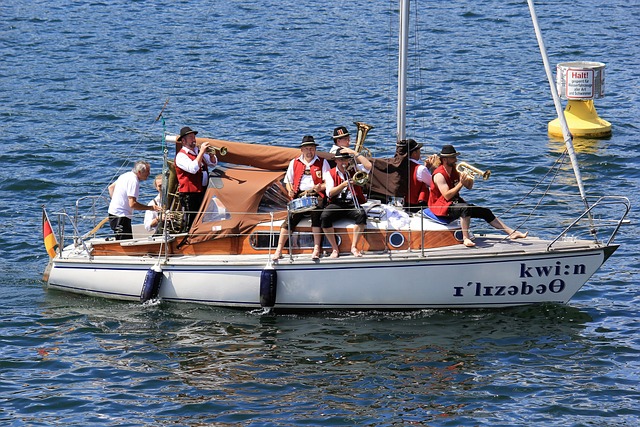 快船排名告 快船排名告